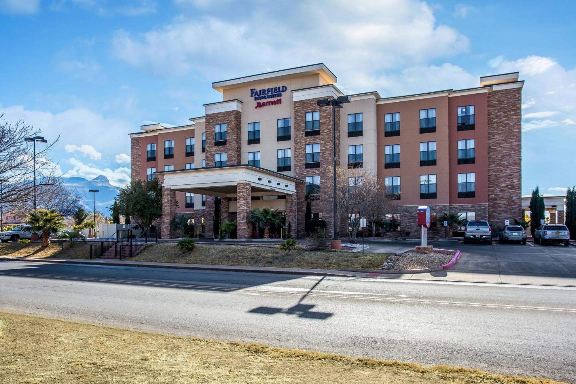 Fairfield Inn & Suites By Marriott Alamogordo Ngoại thất bức ảnh